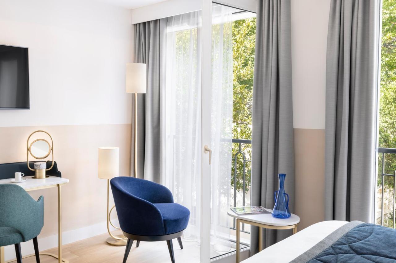 Maison Albar Hotels L'Imperator Nîmes Exteriör bild A room at the hotel