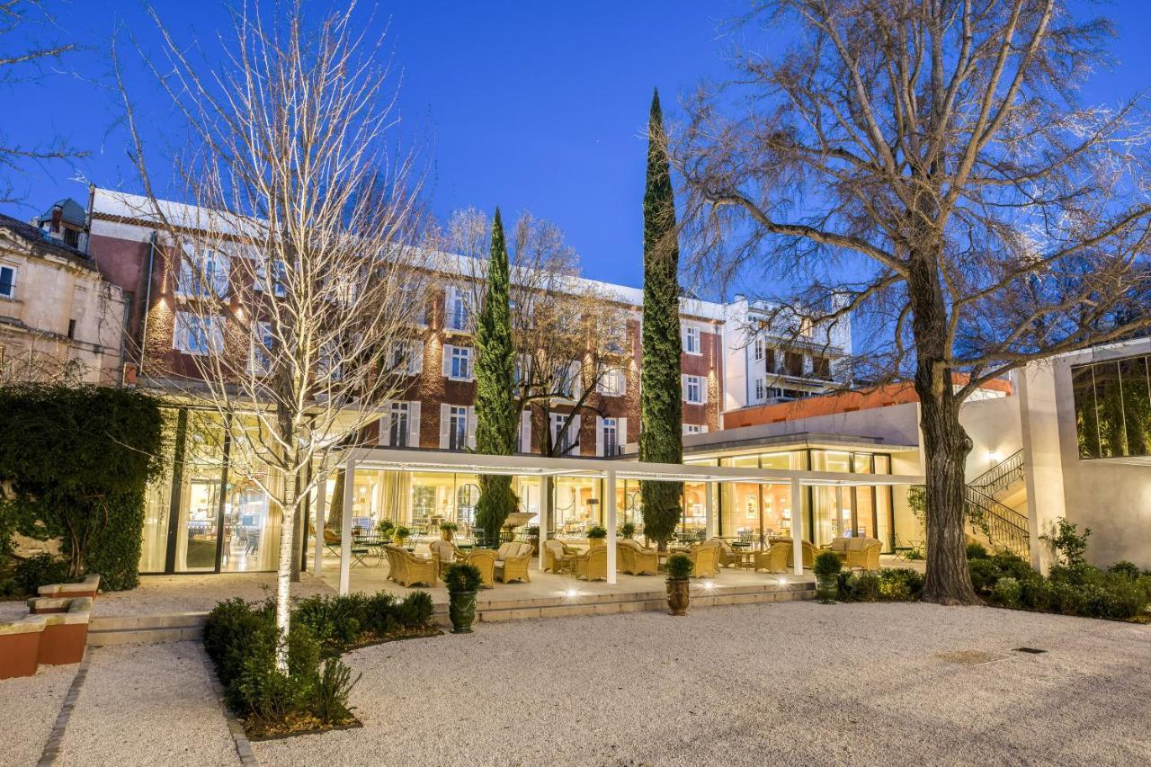 Maison Albar Hotels L'Imperator Nîmes Exteriör bild The Hotel's courtyard